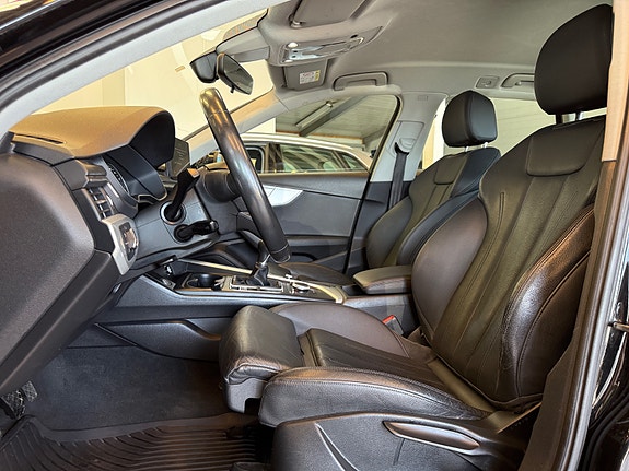 Audi A4 10 of 27