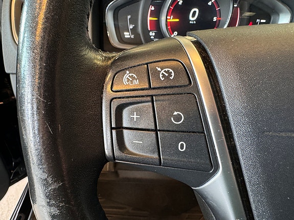 Volvo V60 15 of 28