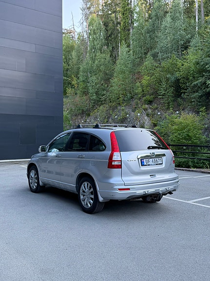 Honda CR-V 5 of 26