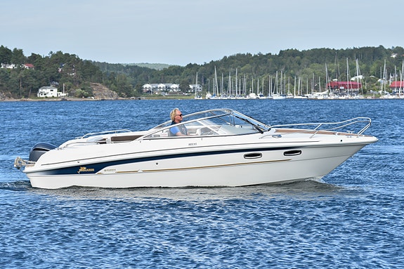 Yamarin 79 DC m/ Yamaha F300. Ankervinsj. Baugpropell. Landstrøm. Kun 356 timer! 3 of 30