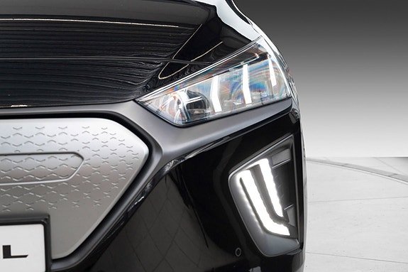 Hyundai IONIQ 7 of 28