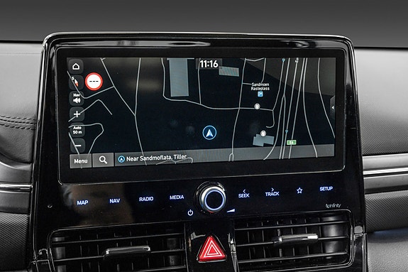 Hyundai IONIQ 23 of 28