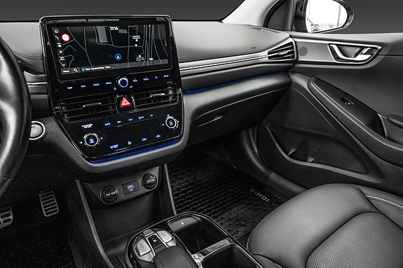 Hyundai IONIQ 20 of 28