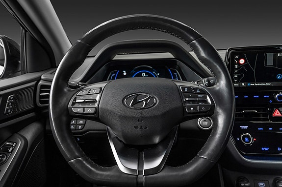 Hyundai IONIQ 17 of 28
