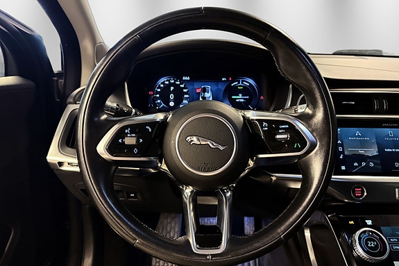Jaguar I-PACE 29 of 30