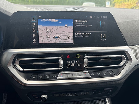 BMW 330e 19 of 30
