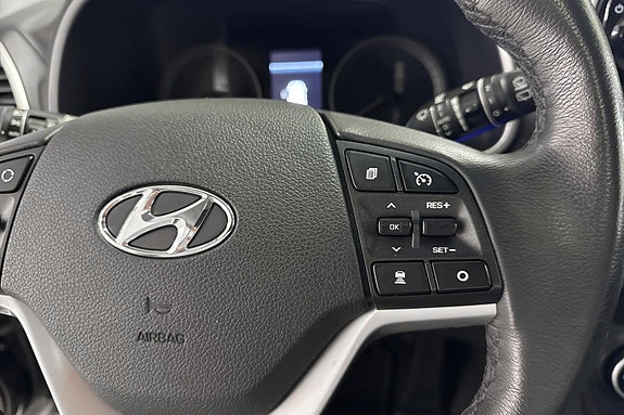 Hyundai Tucson 24 of 30