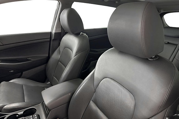 Hyundai Tucson 13 of 30
