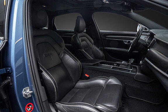Volvo S90 25 of 26
