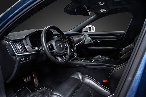 Volvo S90 13 of 26