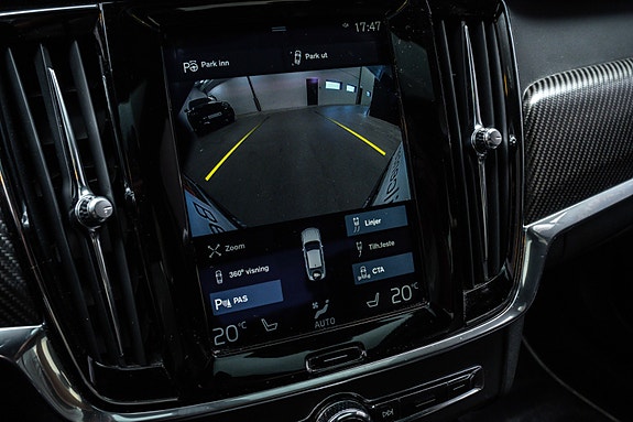 Volvo S90 17 of 26