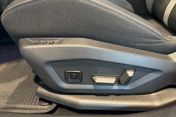 Opel Grandland-e 30 of 30