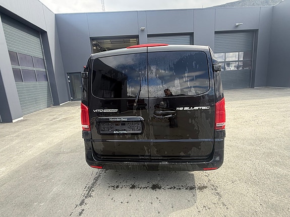 Mercedes-Benz Marco Polo 6 of 17