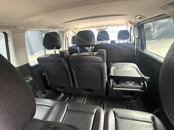 Mercedes-Benz Marco Polo 11 of 17