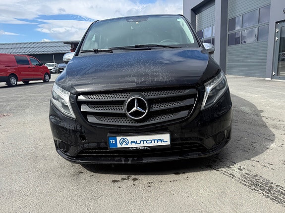 Mercedes-Benz Marco Polo 2 of 17