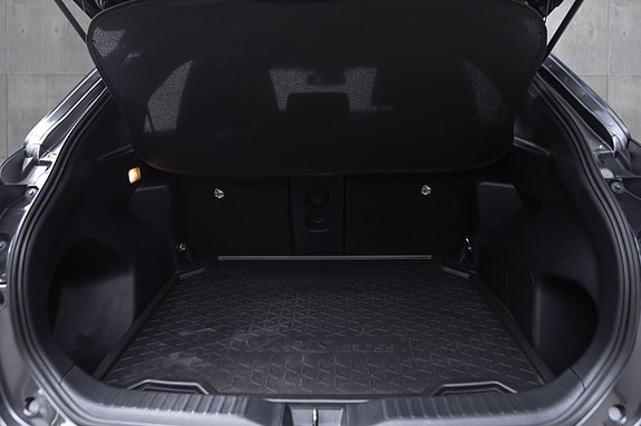 Toyota Yaris Cross 18 of 19