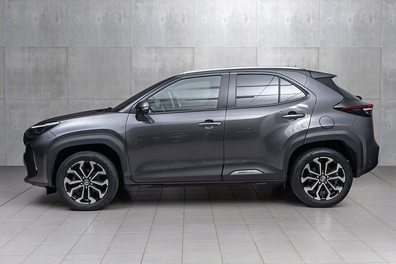 Toyota Yaris Cross 3 of 19