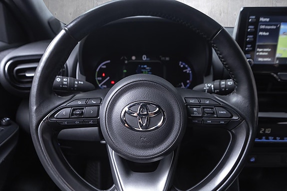 Toyota Yaris Cross 9 of 19