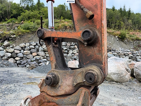 Fiat Hitachi EX 165 m/ graveskuffe, hydr.pusseskuffe og pigghammer 30 of 30