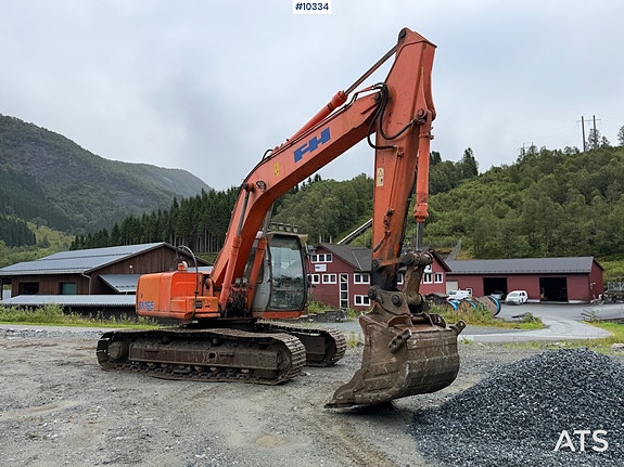 Fiat Hitachi EX 165 m/ graveskuffe, hydr.pusseskuffe og pigghammer 4 of 30