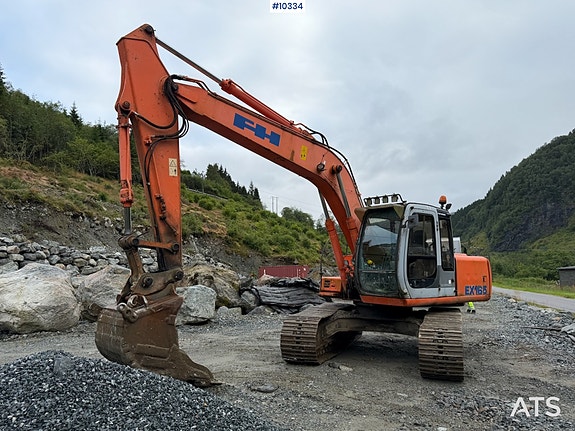 Fiat Hitachi EX 165 m/ graveskuffe, hydr.pusseskuffe og pigghammer 2 of 30