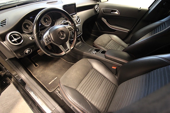 Mercedes-Benz A200 11 of 16