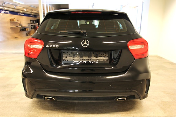 Mercedes-Benz A200 8 of 16