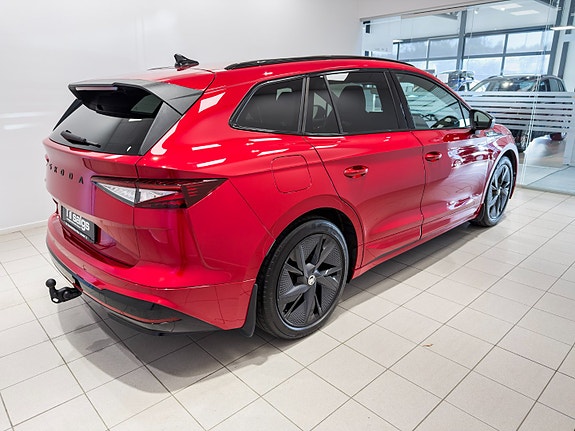 Skoda Enyaq RS 3 of 30
