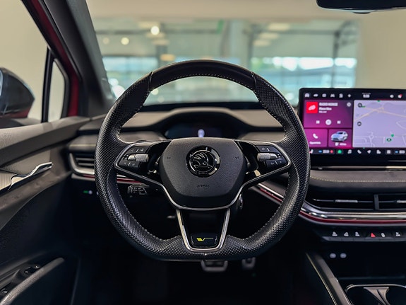 Skoda Enyaq RS 18 of 30