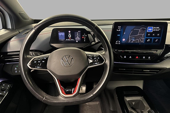 Volkswagen ID.4 GTX 11 of 27