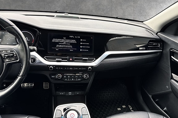 Kia e-Niro 11 of 15