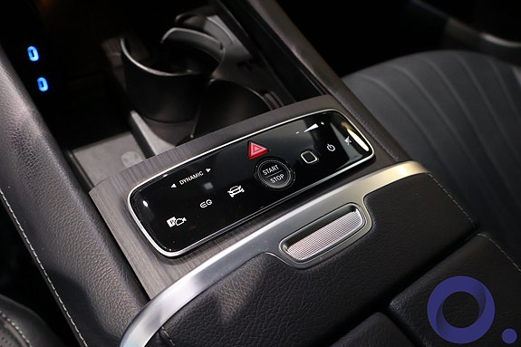 Mercedes-Benz EQE SUV 18 of 30