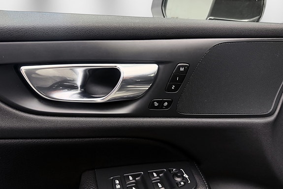 Volvo V60 17 of 30
