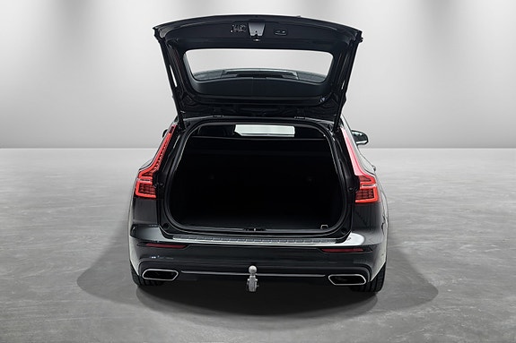 Volvo V60 10 of 30