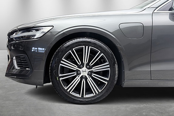 Volvo V60 14 of 30