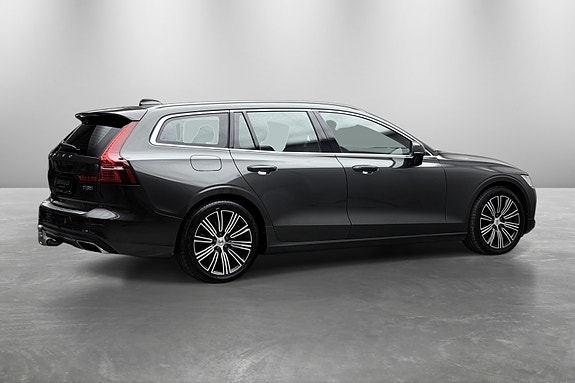 Volvo V60 5 of 30