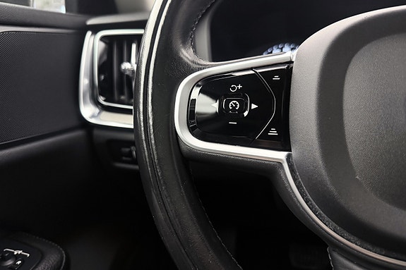 Volvo V60 22 of 30