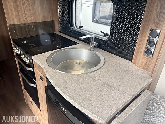 Swift Cruzer 550 SR 29 of 30