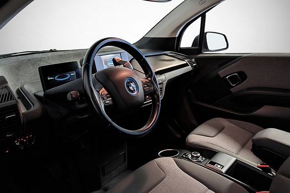 BMW i3 12 of 25
