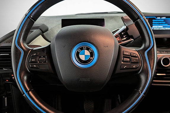 BMW i3 14 of 25