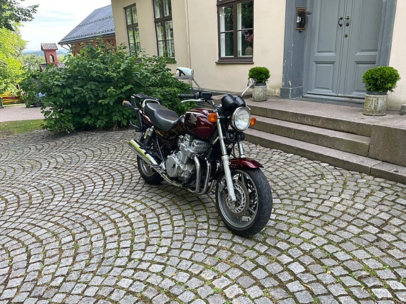 Honda CB Sevenfifty 5 of 12