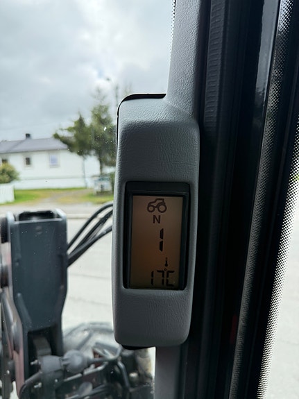 Valtra T150 18 of 22