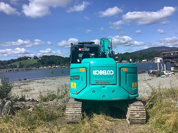 Kobelco SK75SR-7 2 of 6