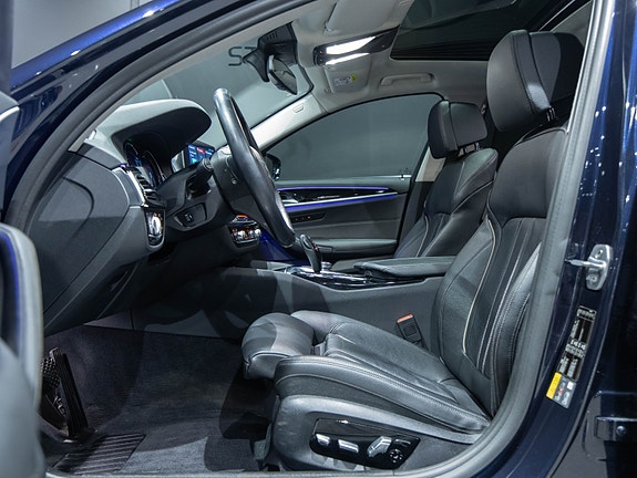 BMW 530e 6 of 25
