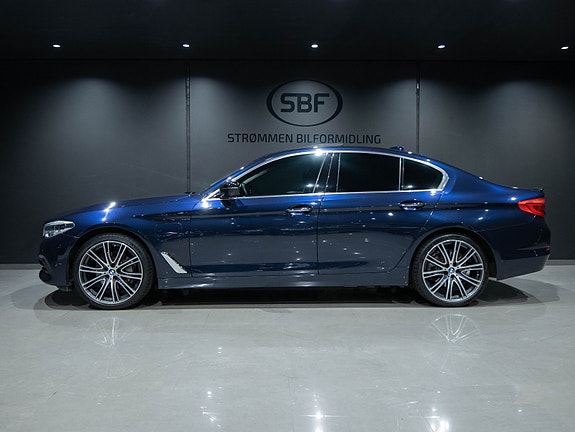 BMW 530e 2 of 25