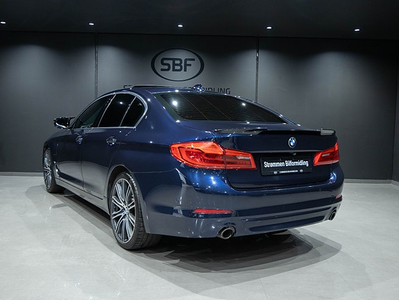 BMW 530e 5 of 25