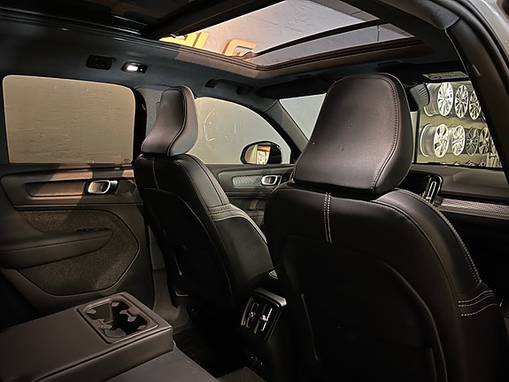Volvo XC40 26 of 29