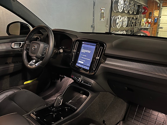 Volvo XC40 22 of 29