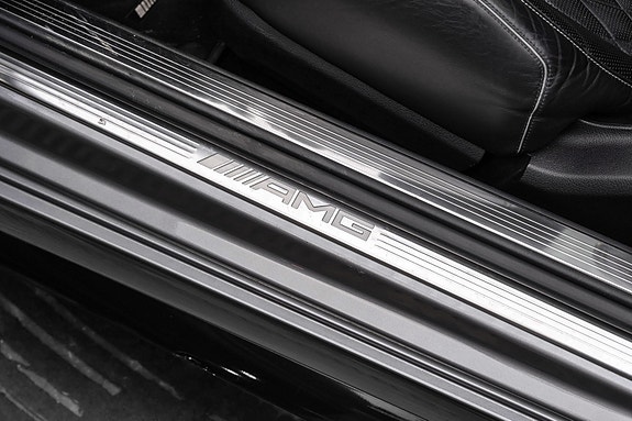 Mercedes-Benz S63 28 of 30