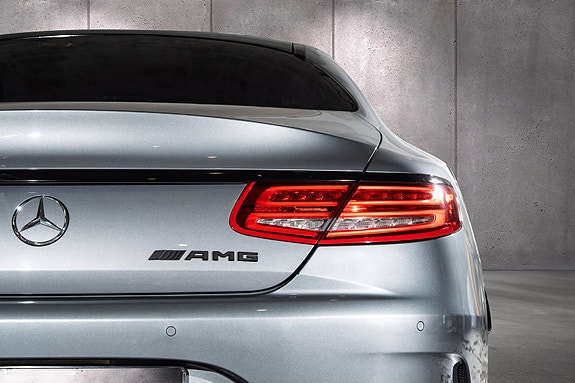 Mercedes-Benz S63 8 of 30